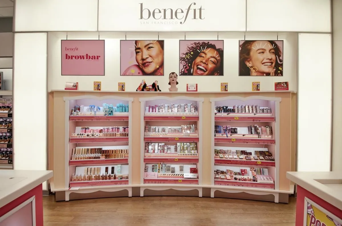 Business 10 image BENEFIT COSMETICS BROWBAR