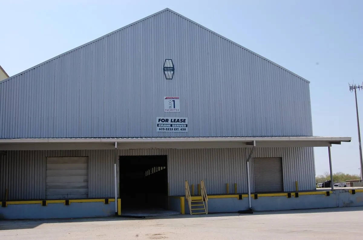 Business 3 image INDIANAPOLIS INDUSTRIAL CENTER