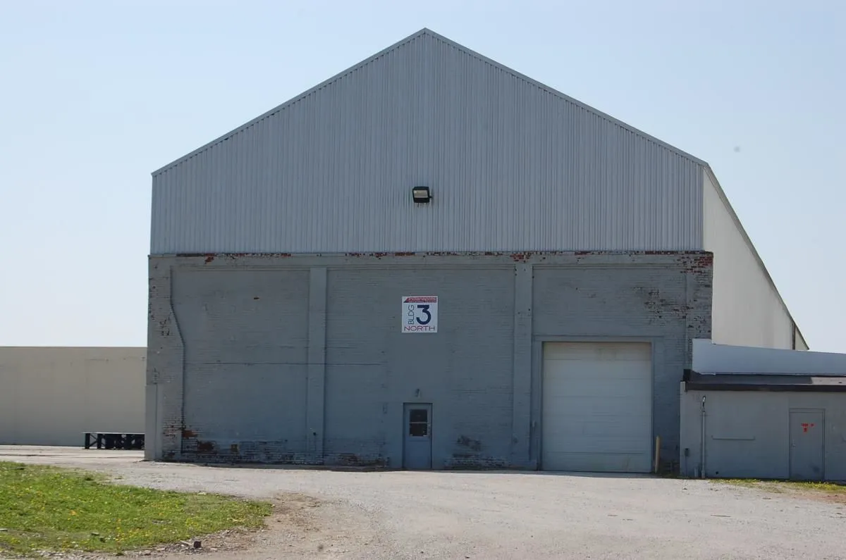 Business 4 image INDIANAPOLIS INDUSTRIAL CENTER