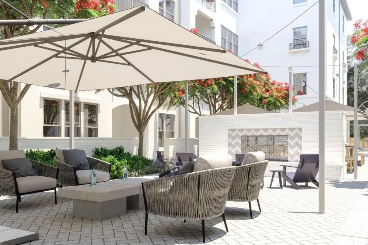 Business 2 image GIO