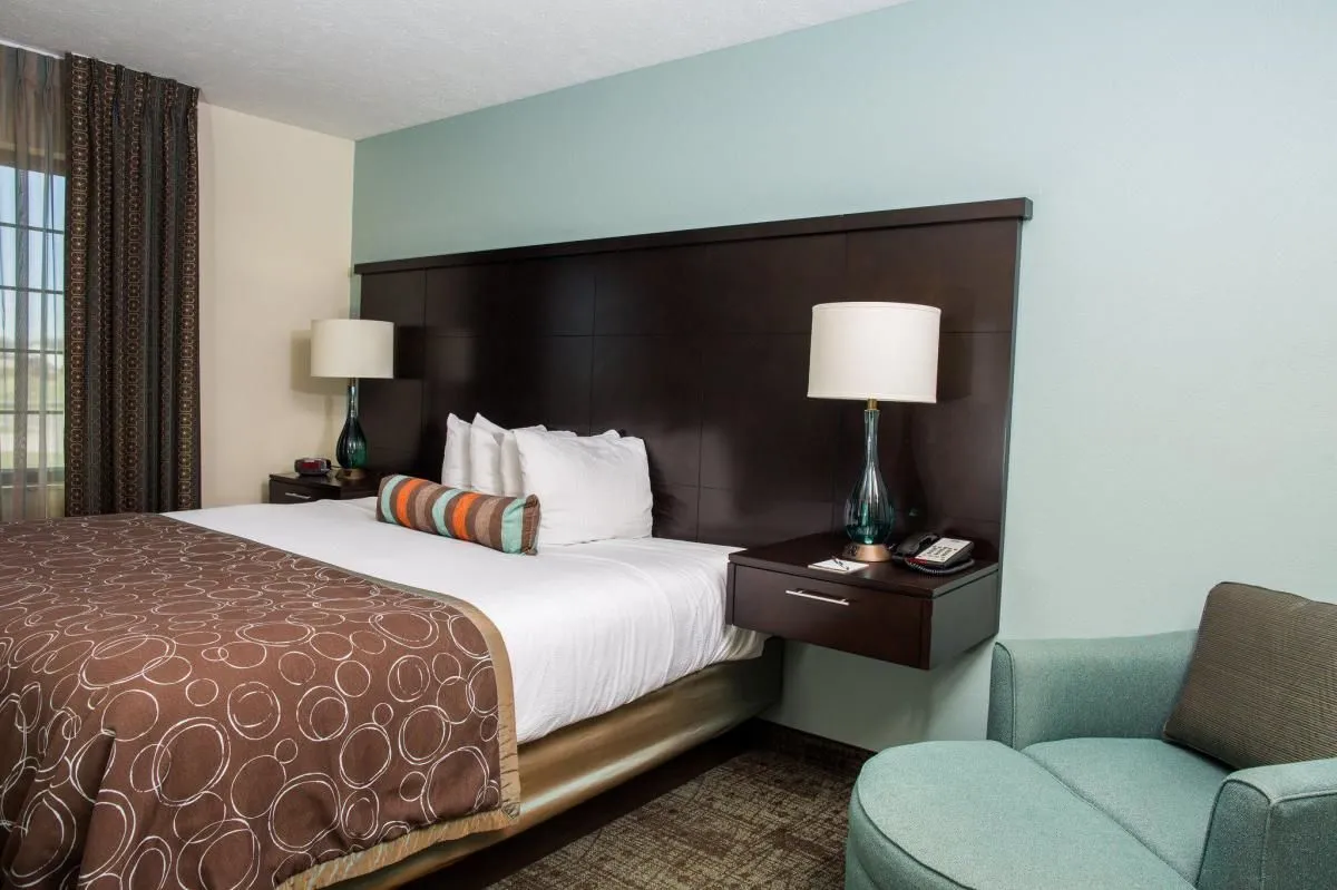 Business 2 image STAYBRIDGE SUITES LINCOLN NORTHEAST, AN IHG HOTEL