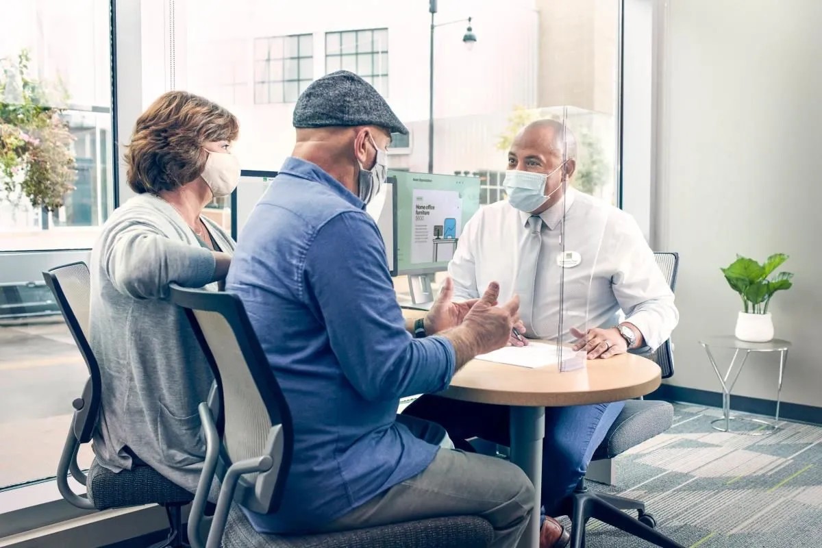 Business 3 image H&R BLOCK