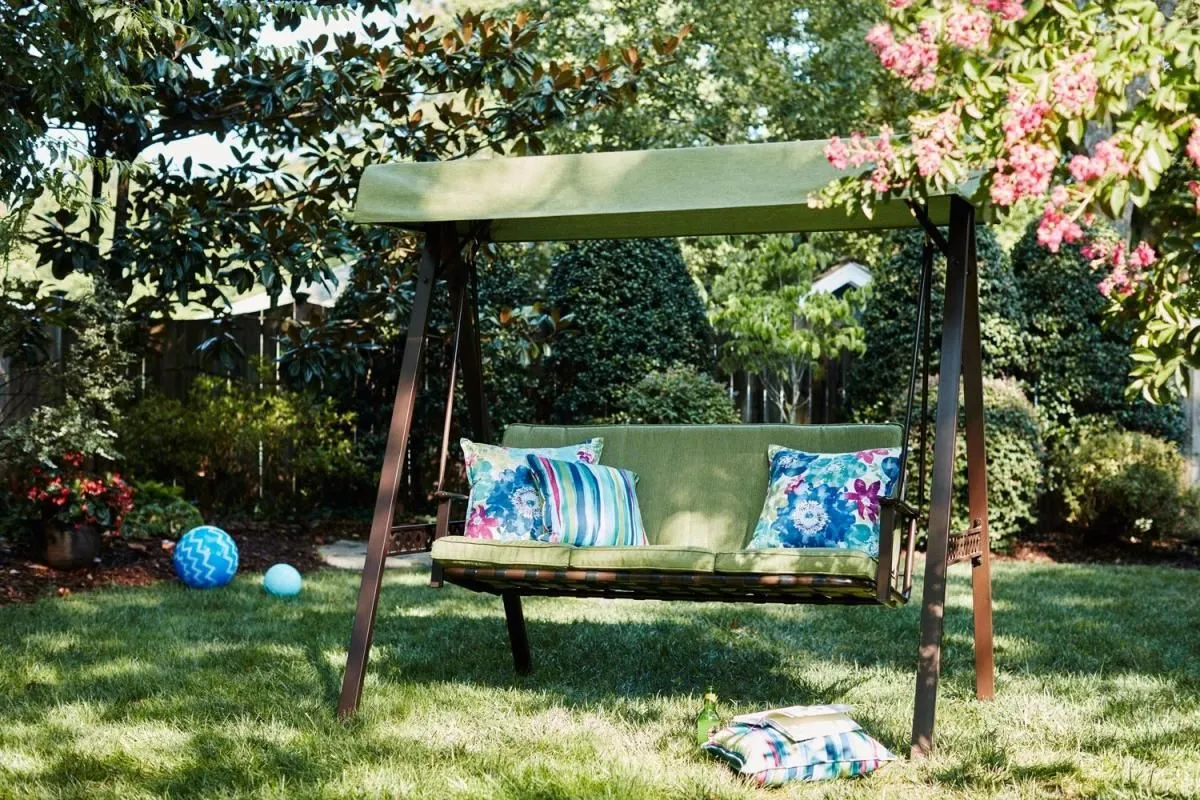 Business 5 image LOWE'S HOME IMPROVEMENT