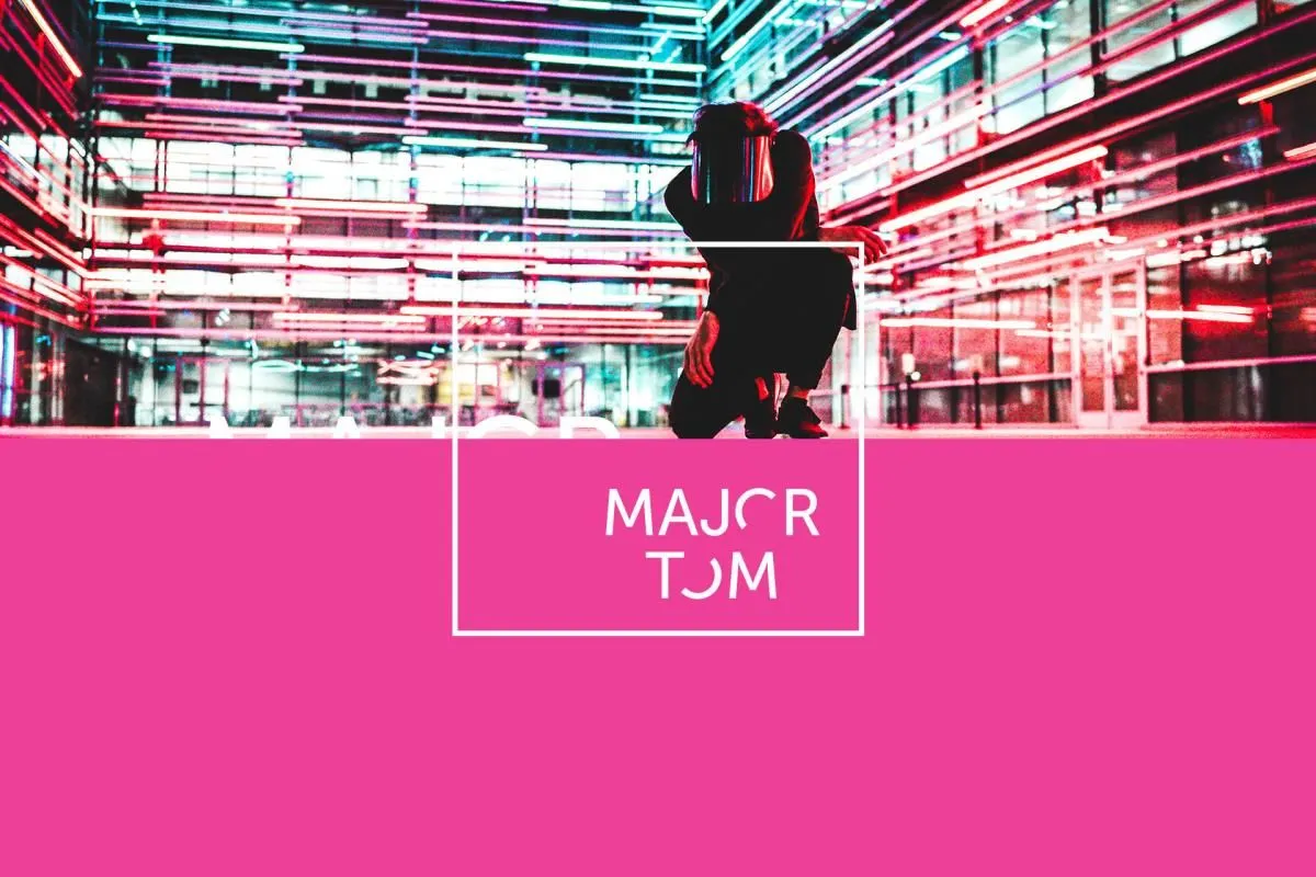 Business 1 image MAJOR TOM