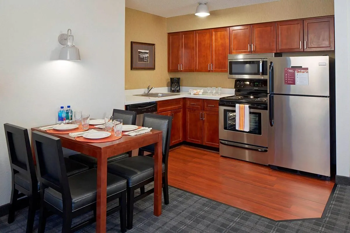 Business 4 image RESIDENCE INN BY MARRIOTT MINNEAPOLIS DOWNTOWN AT THE DEPOT