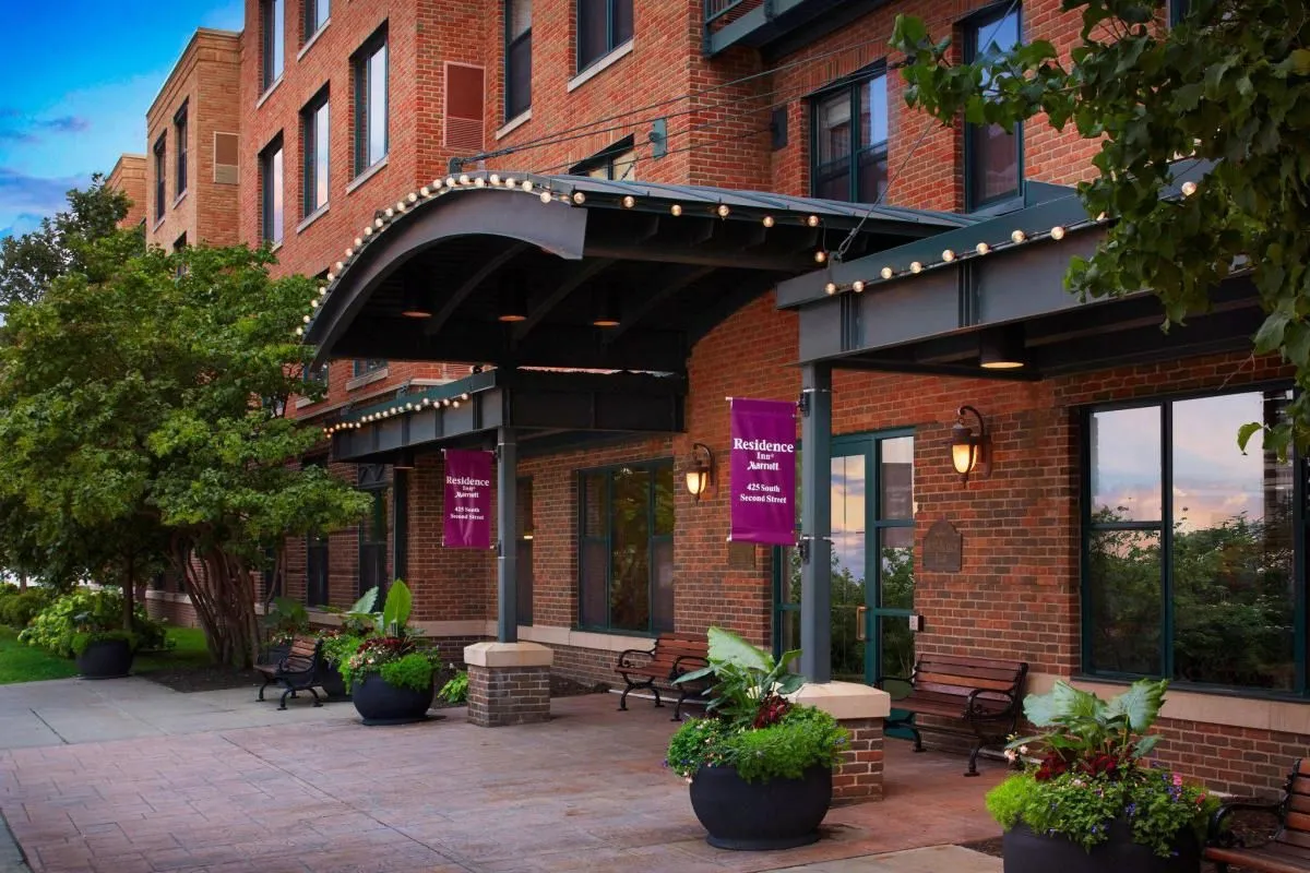 Business 11 image RESIDENCE INN BY MARRIOTT MINNEAPOLIS DOWNTOWN AT THE DEPOT