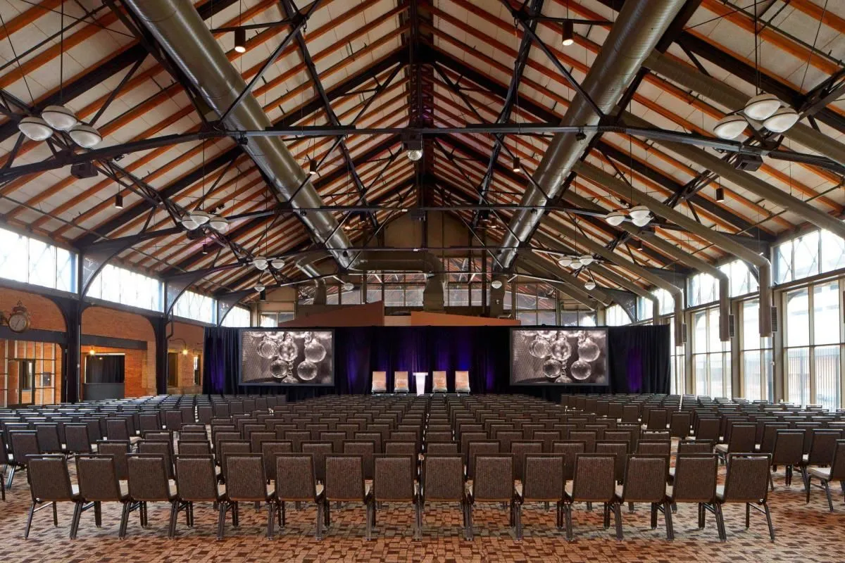 Business 13 image RESIDENCE INN BY MARRIOTT MINNEAPOLIS DOWNTOWN AT THE DEPOT