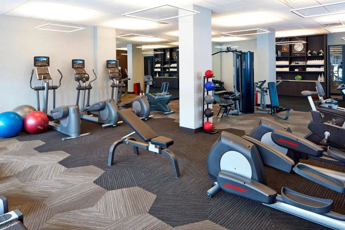 Business 14 image RESIDENCE INN BY MARRIOTT MINNEAPOLIS DOWNTOWN AT THE DEPOT