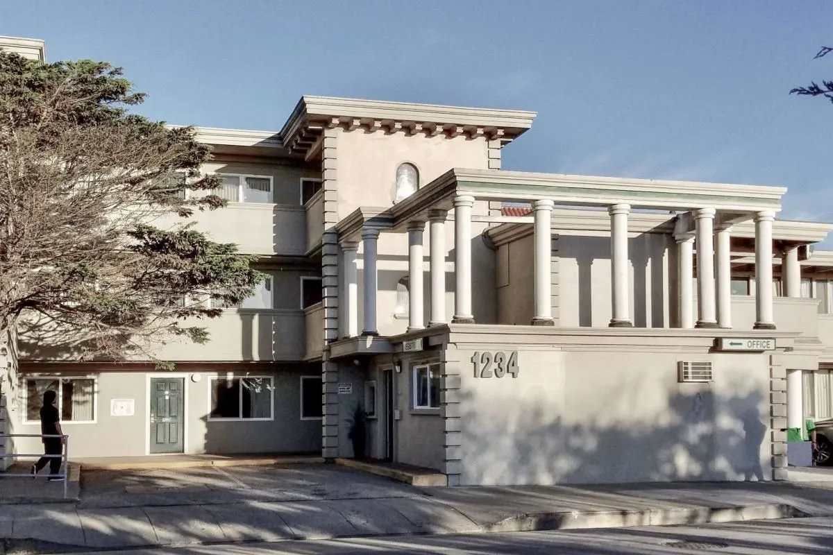 Business 15 image RODEWAY INN & SUITES