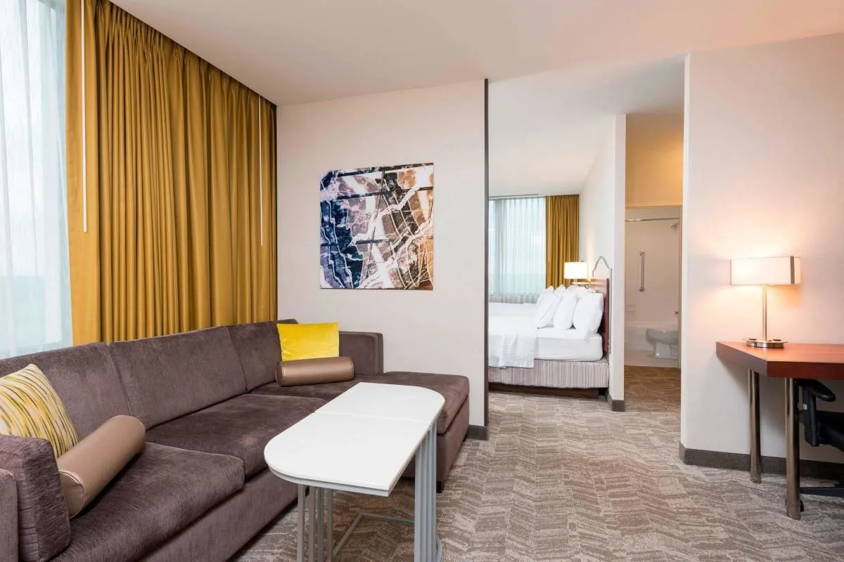 Business 7 image SPRINGHILL SUITES BY MARRIOTT CHICAGO O'HARE
