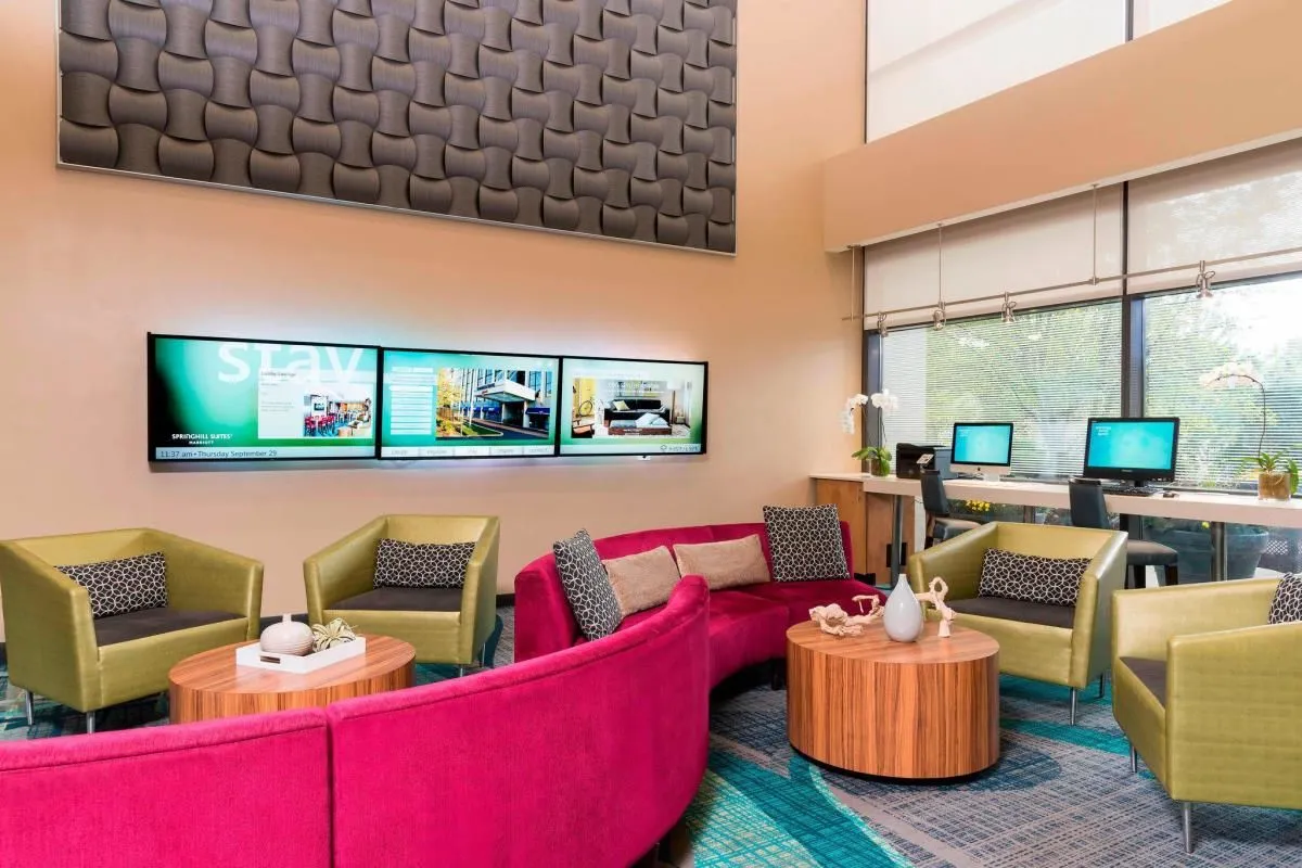 Business 37 image SPRINGHILL SUITES BY MARRIOTT CHICAGO O'HARE