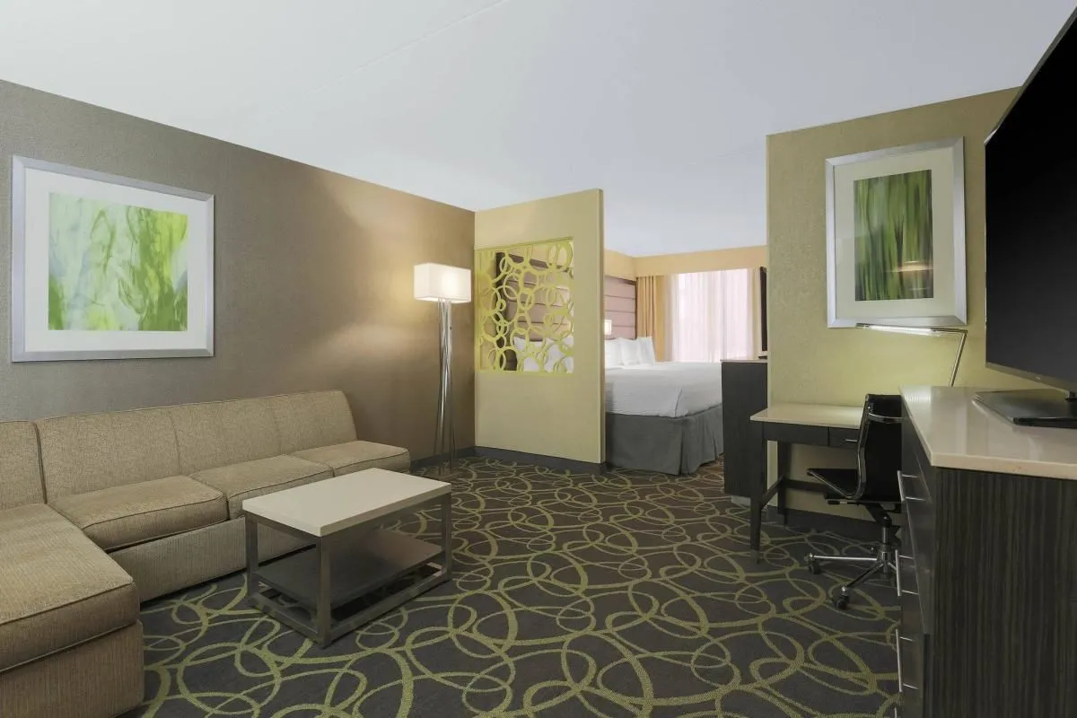Business 6 image SPRINGHILL SUITES BY MARRIOTT OKLAHOMA CITY QUAIL SPRINGS