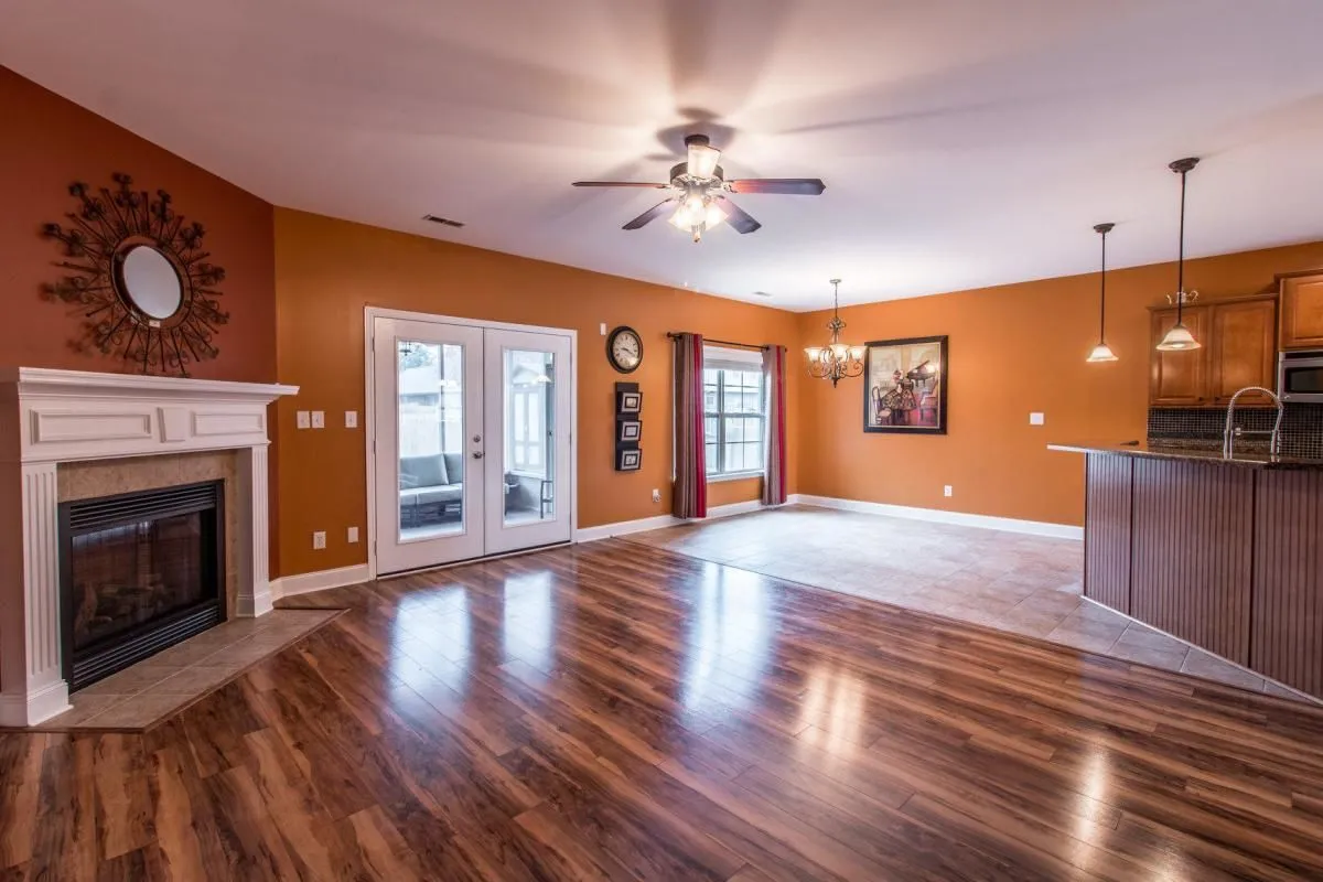 Business 4 image TAMMY HOWARD OWEN REAL ESTATE AGENT - RE/MAX UNLIMITED