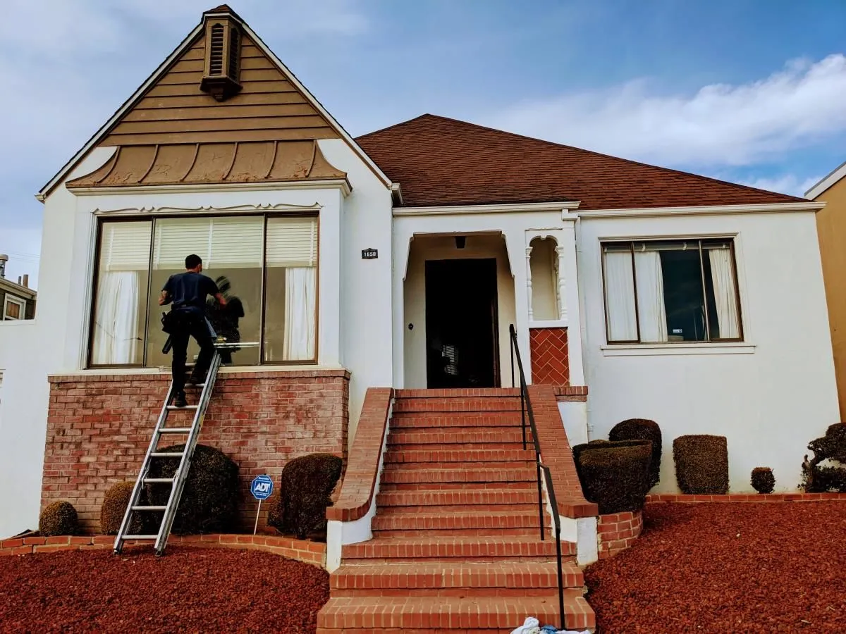 Business 2 image EAGLE WINDOW CLEANING
