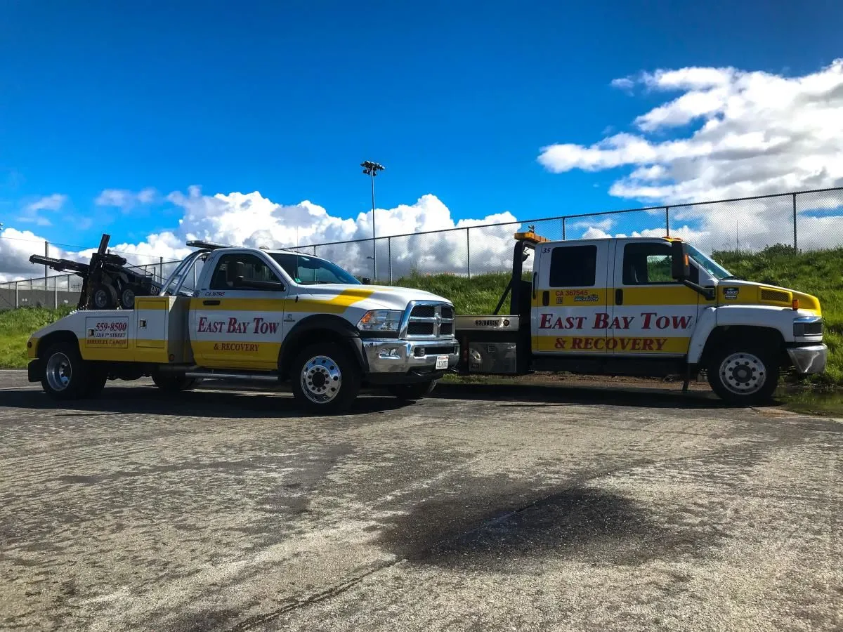 Business 11 image EAST BAY TOW INC