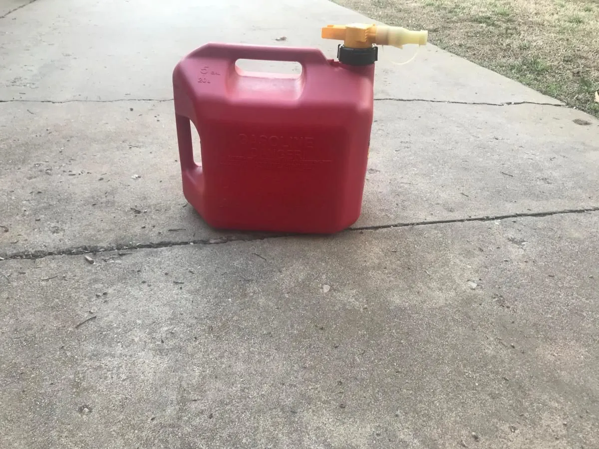 Business 4 image ULTIMATE REFLECTIONS TOWING LLC