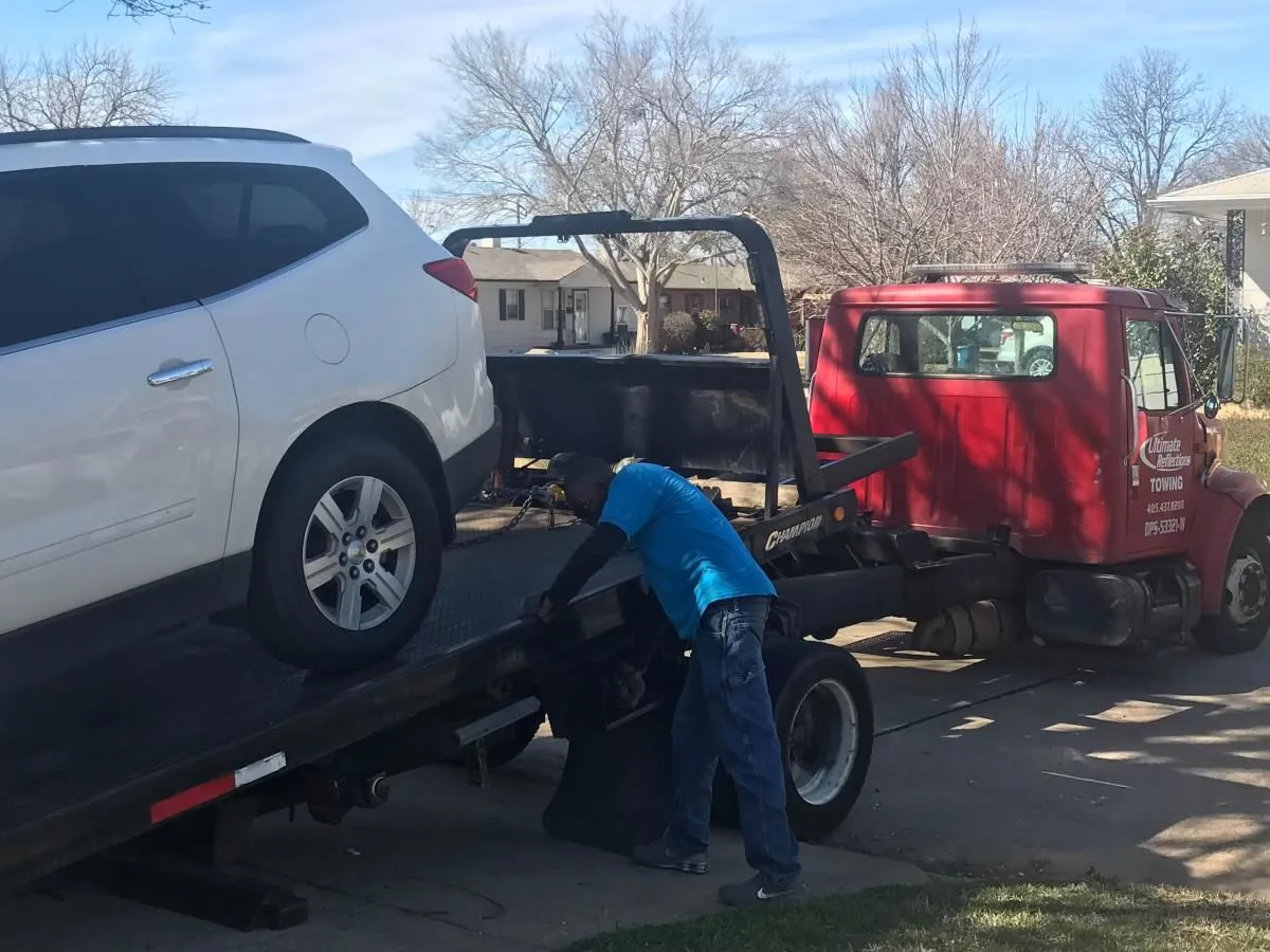 Business 10 image ULTIMATE REFLECTIONS TOWING LLC