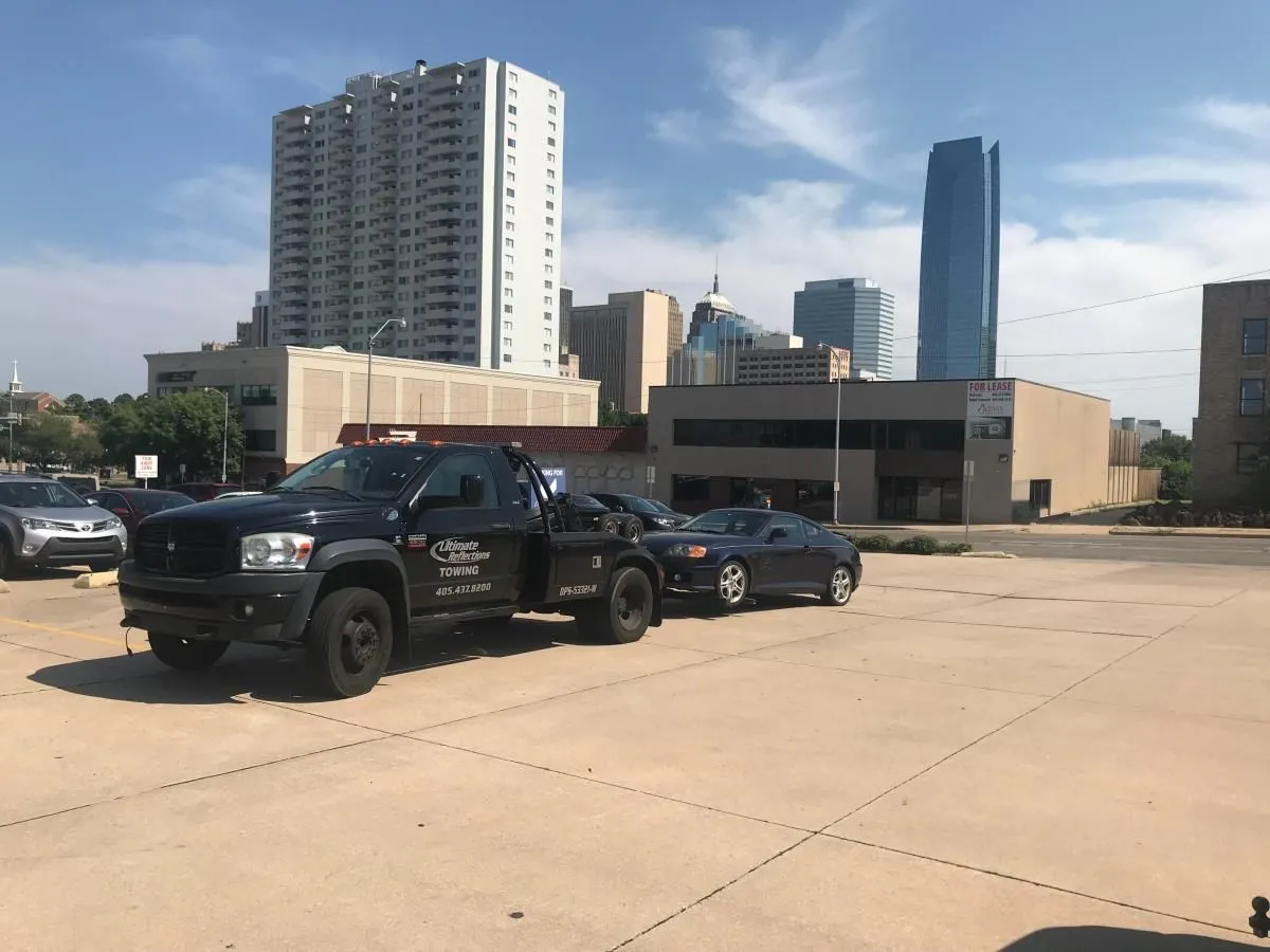 Business 45 image ULTIMATE REFLECTIONS TOWING LLC