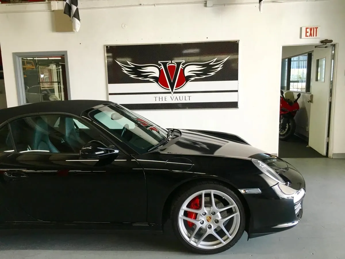 Business 12 image VELOCE MOTORS THE VAULT