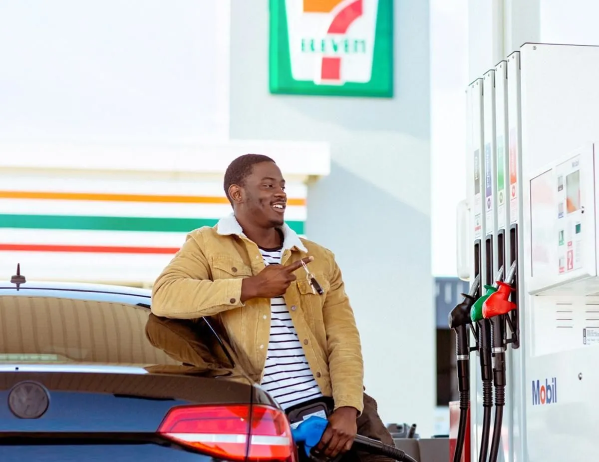 Business 3 image 7-ELEVEN