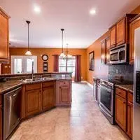 Business 5 image TAMMY HOWARD OWEN REAL ESTATE AGENT - RE/MAX UNLIMITED