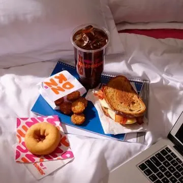 Business 49 image DUNKIN'