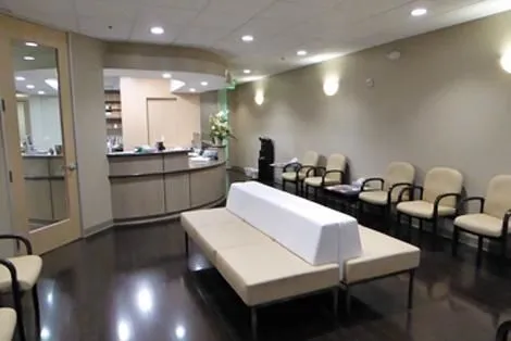 Business 2 image THE SKIN AND LASER TREATMENT INSTITUTE