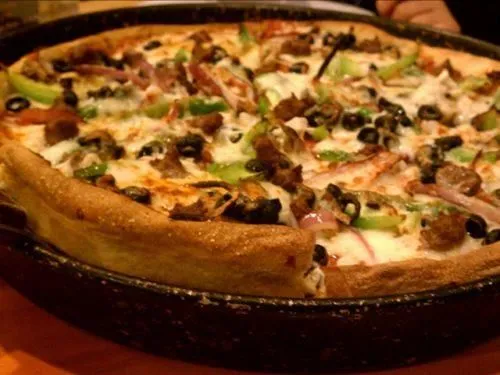 Business 2 image CLASSIC CHICAGO GOURMET PIZZA