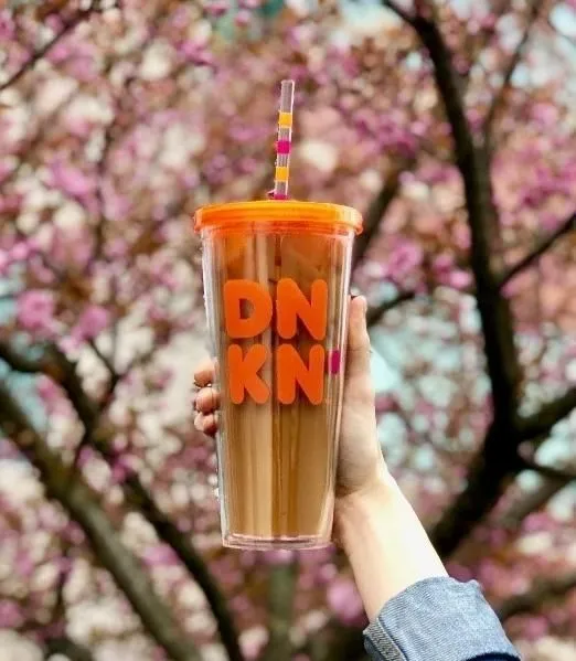 Business 11 image DUNKIN'