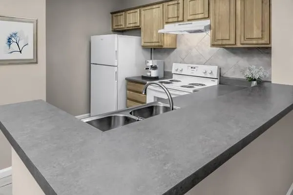 Business 10 image CAMDEN STOCKBRIDGE APARTMENTS