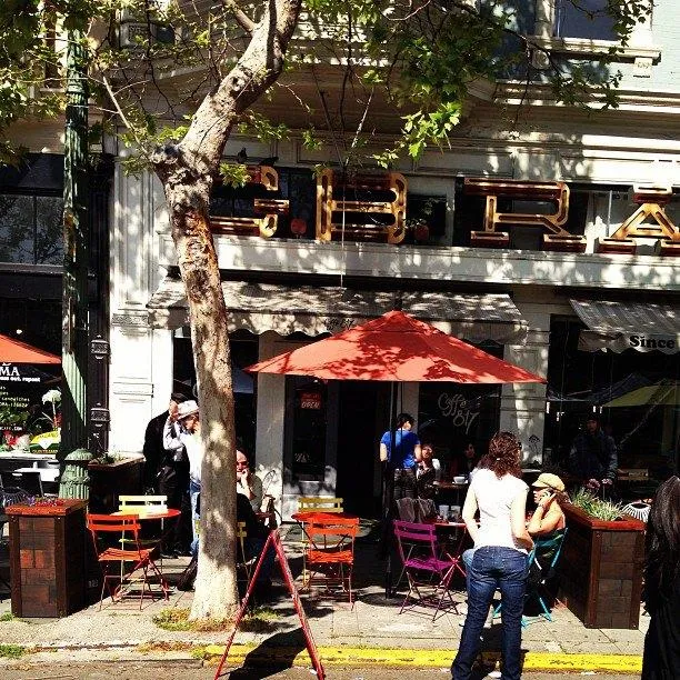 Business 2 image CAFFE 817