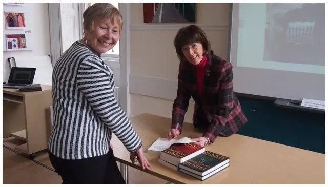 Business 4 image PENMORE PRESS