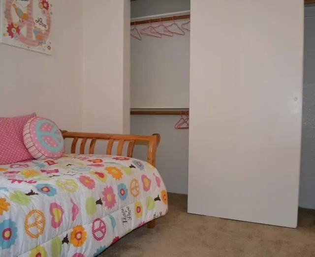 Business 6 image OVERLOOK AT PANTANO APARTMENTS