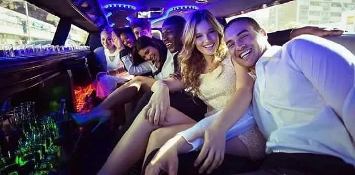Business 3 image DAVIS LIMO