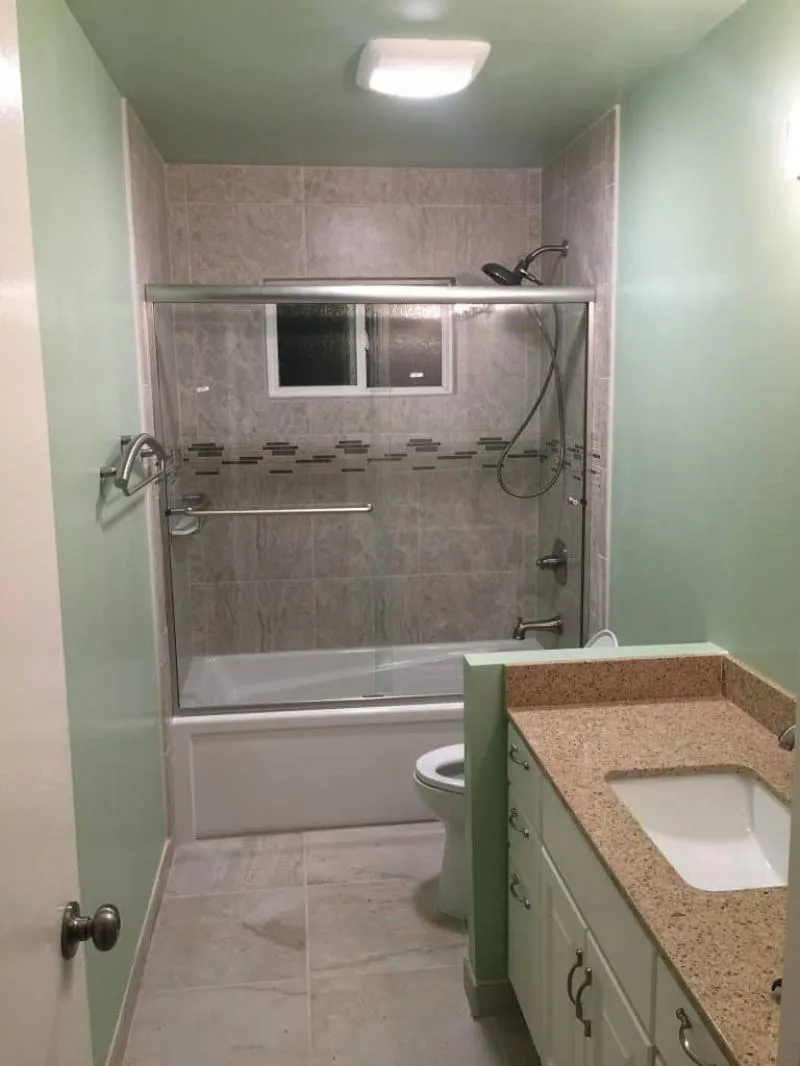 Business 2 image QUARTZ CONSTRUCTION