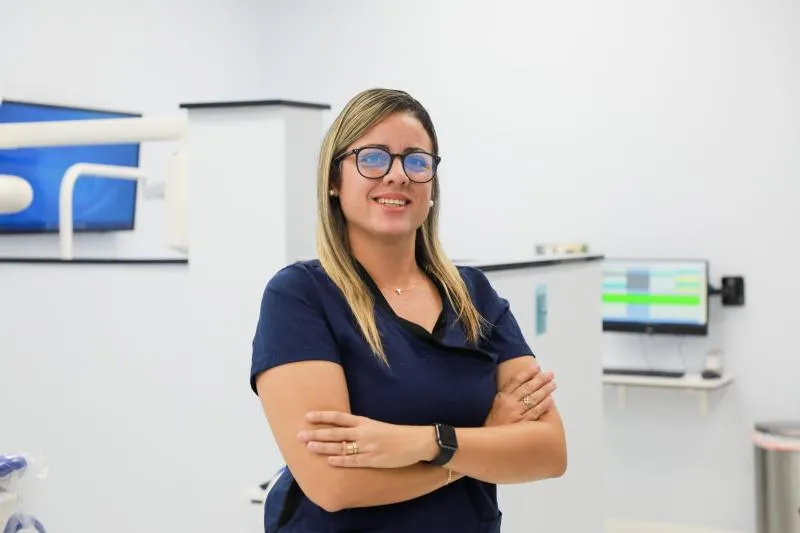 Business 4 image CASTILLO DENTAL GROUP CORP