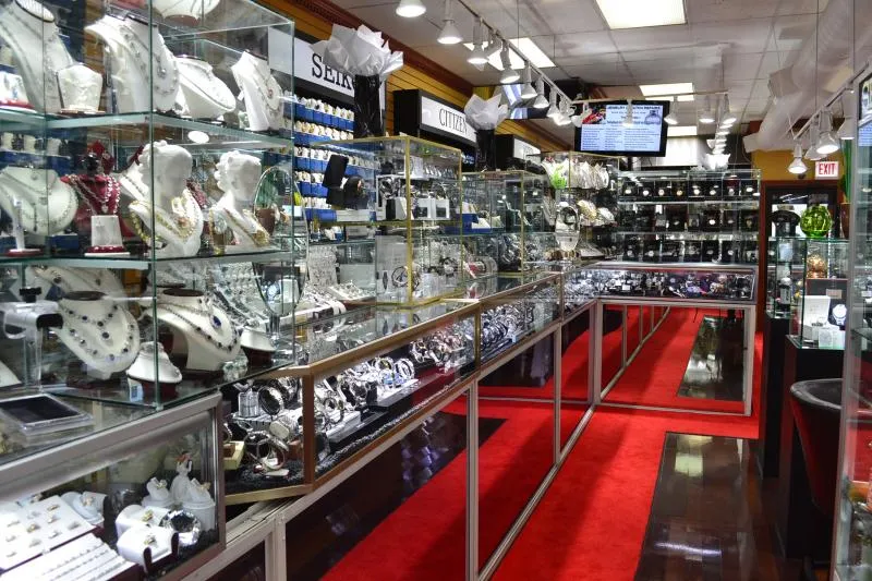Business 10 image CLAUDIA\'S JEWELRY INC.