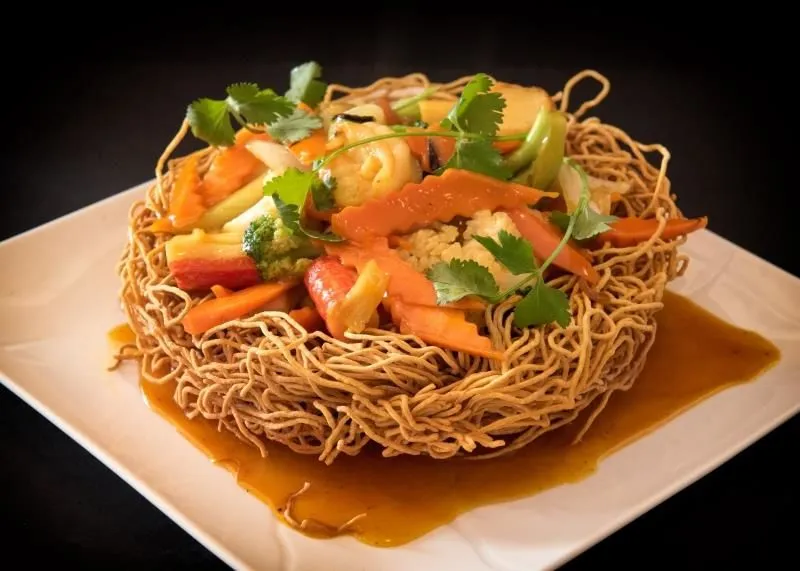 Business 10 image PHO BO