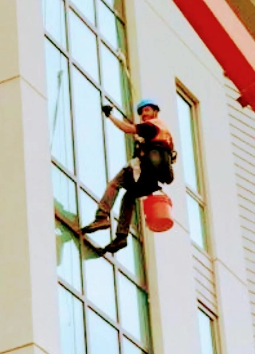 Business 13 image EAGLE WINDOW CLEANING
