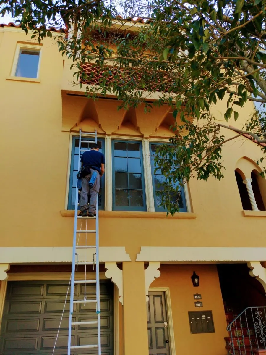 Business 27 image EAGLE WINDOW CLEANING