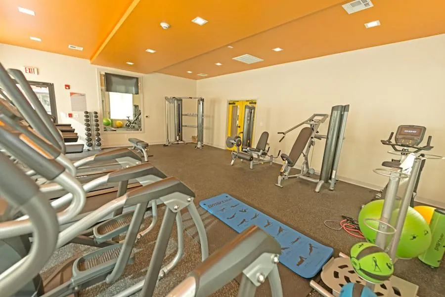 Business 6 image MIDTOWN SAM HOUSTON APARTMENTS