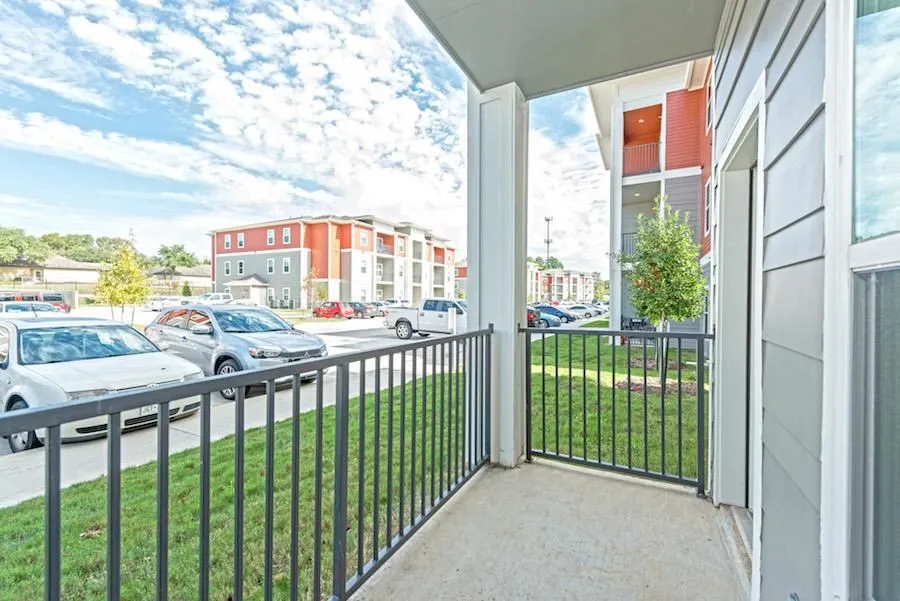 Business 8 image MIDTOWN SAM HOUSTON APARTMENTS