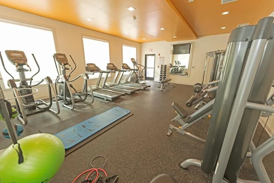 Business 14 image MIDTOWN SAM HOUSTON APARTMENTS