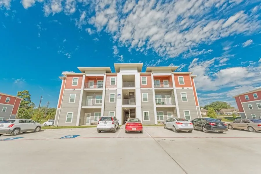 Business 29 image MIDTOWN SAM HOUSTON APARTMENTS