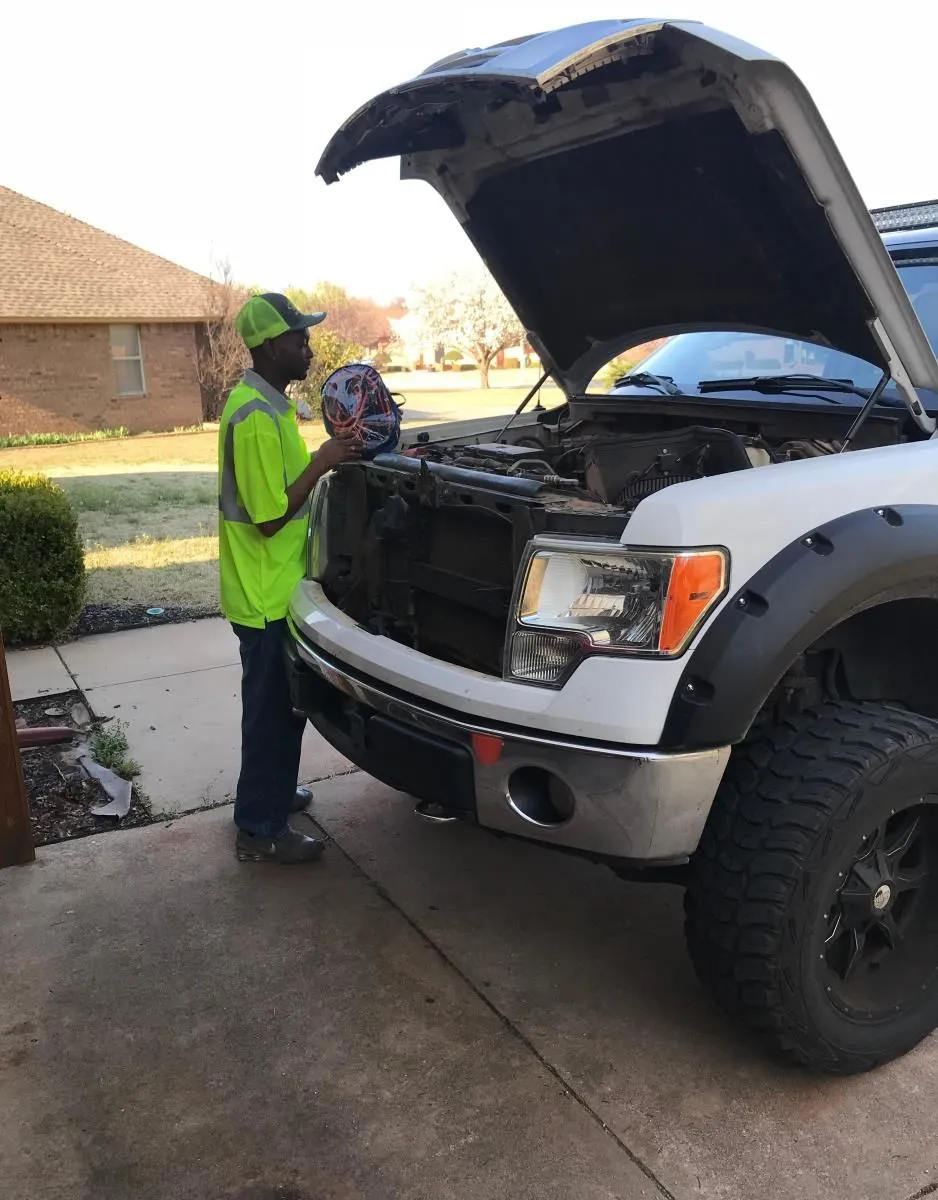 Business 8 image ULTIMATE REFLECTIONS TOWING LLC