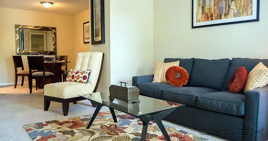 Business 3 image BROADMOOR APARTMENTS