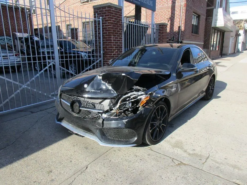 Business 10 image STAINLESS STEEL COLLISION